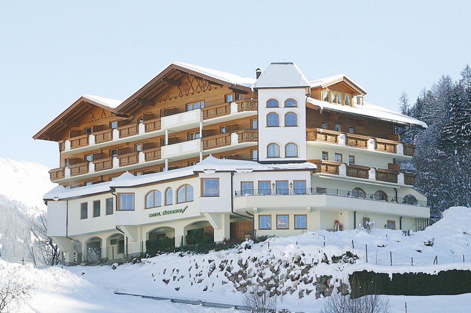 Hotel Jaegerhof Kolsassberg Exterior foto
